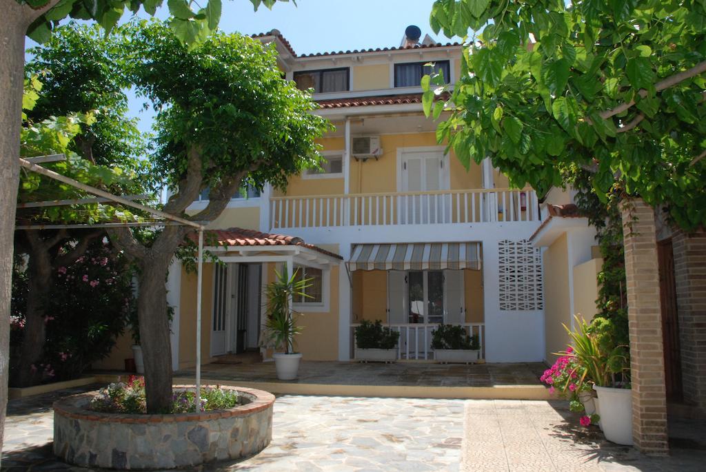 Anna Koralli Studios Laganas Exterior foto